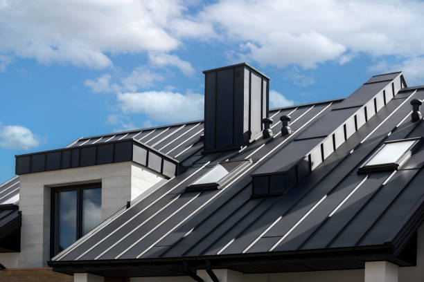 Best Roof Moss and Algae Removal  in Jesup, IA